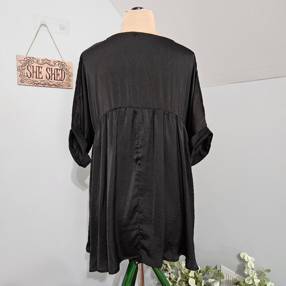 Glam Women Black Satin V-Neck Babydoll Blouse High-Low Cuffed Sleeve Top L - Picture 3 of 13